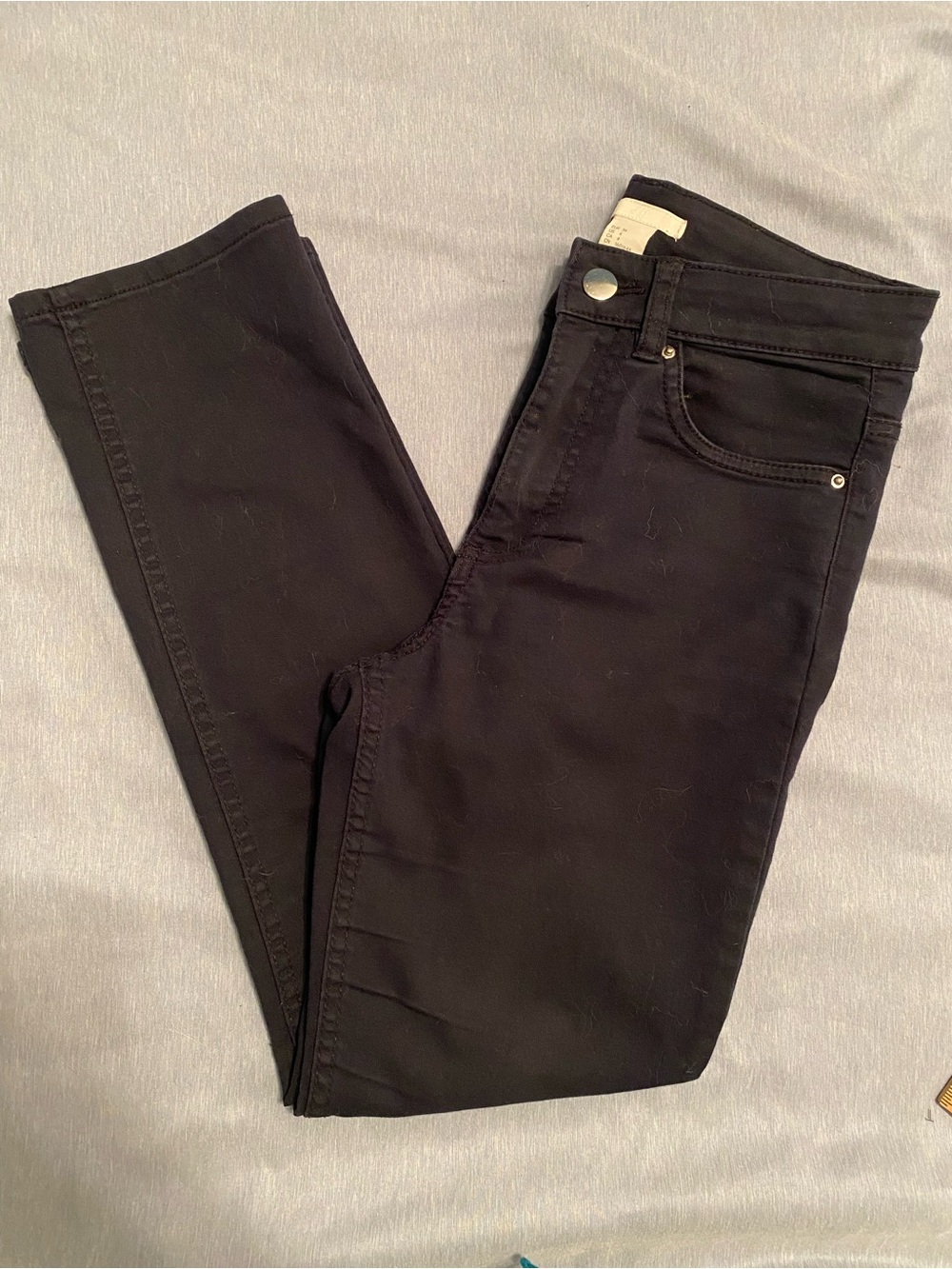 H&M Dark Navy Cropped Pants - size 4